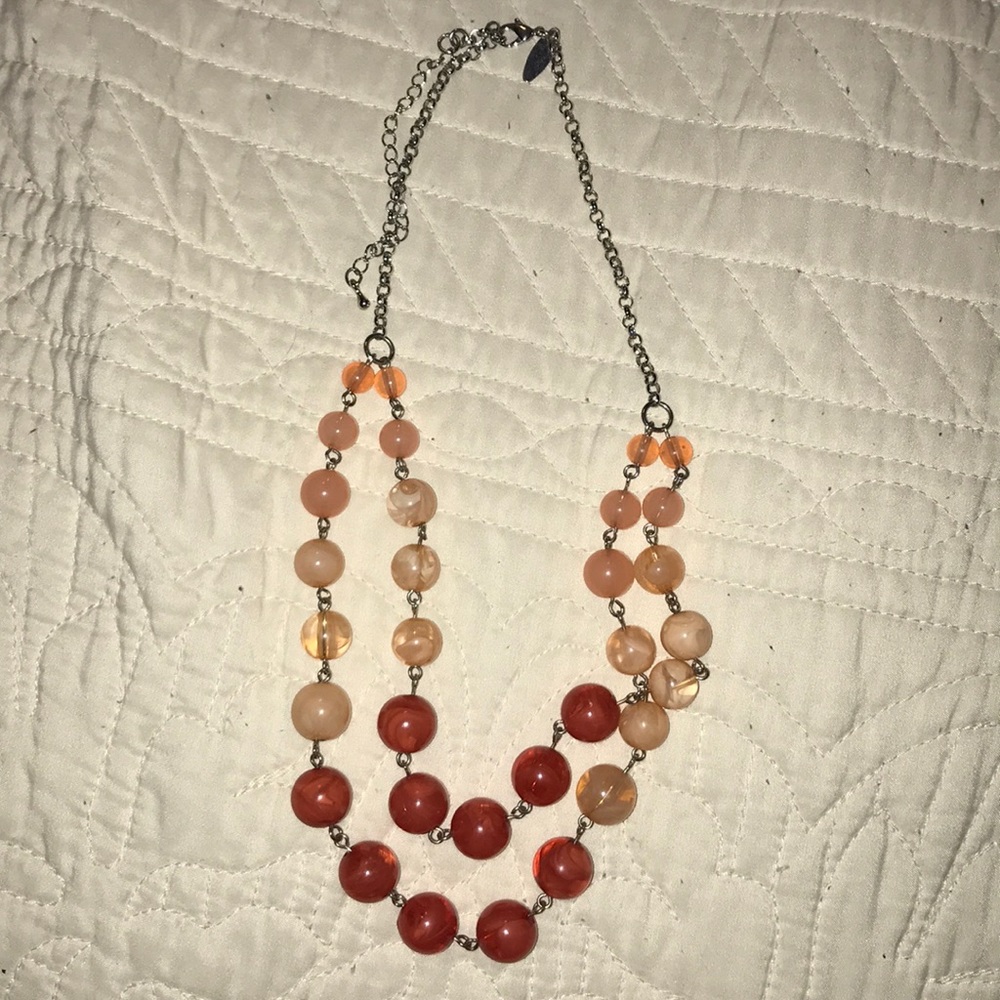 NY & Co peach/poppy necklace